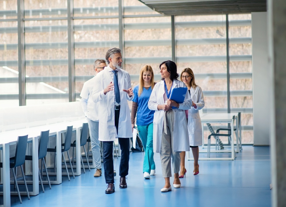 medical-team-walking-together
